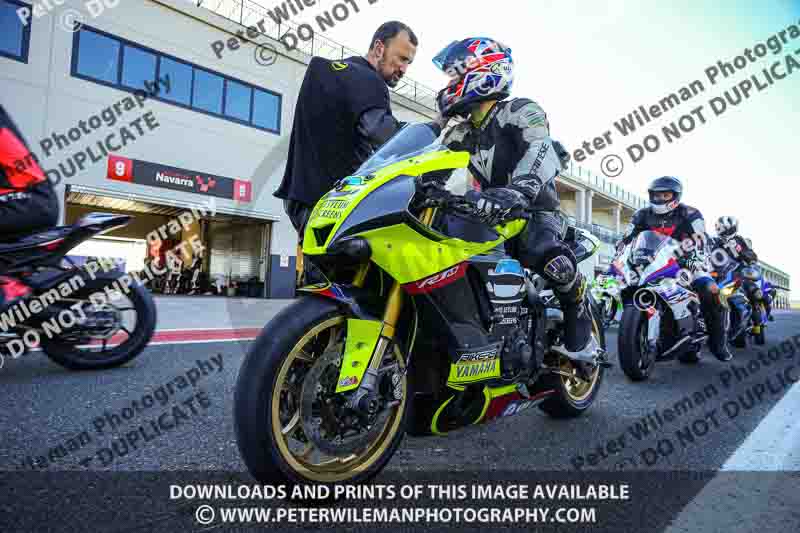 cadwell no limits trackday;cadwell park;cadwell park photographs;cadwell trackday photographs;enduro digital images;event digital images;eventdigitalimages;navarra;no limits trackdays;peter wileman photography;racing digital images;trackday digital images;trackday photos